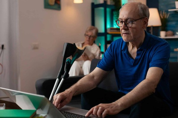 Quels sont les bienfaits des exercices d'étirement pour la gestion des douleurs chroniques ?